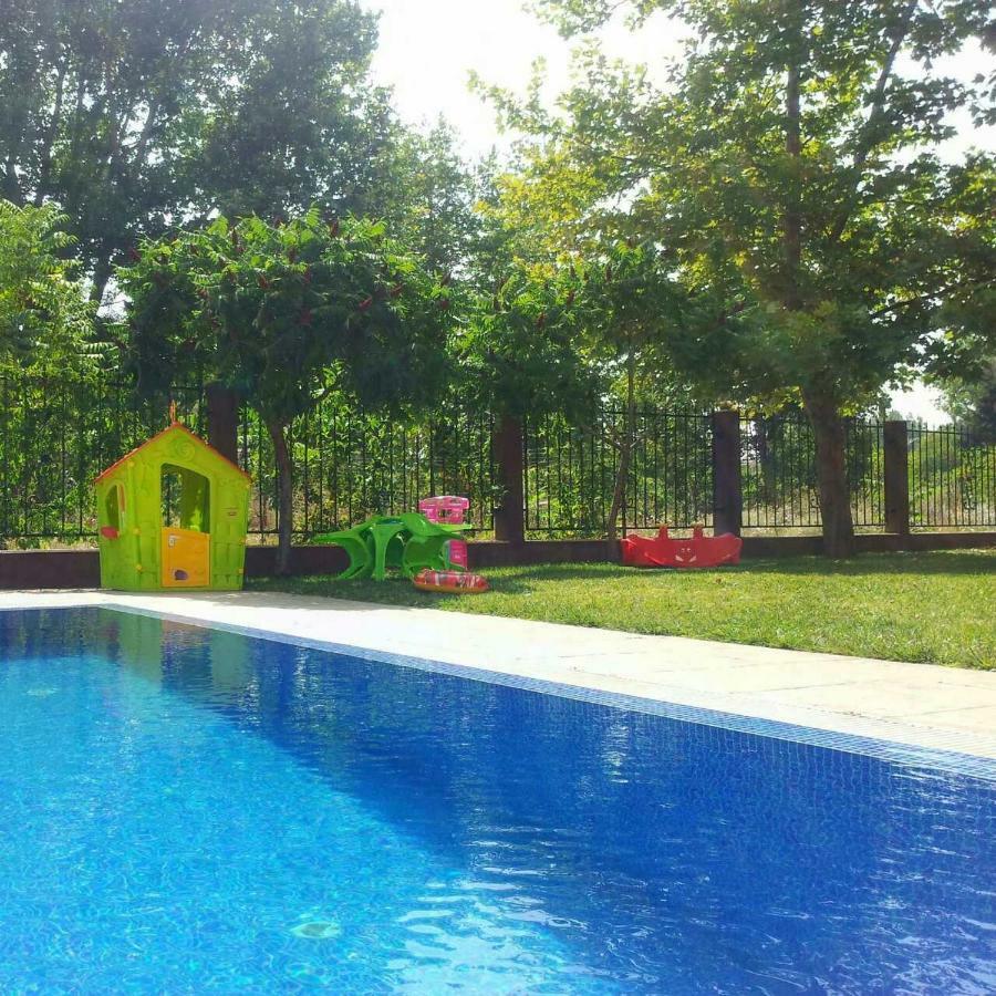 Villa Aria Complex Pantai Sunny Luaran gambar